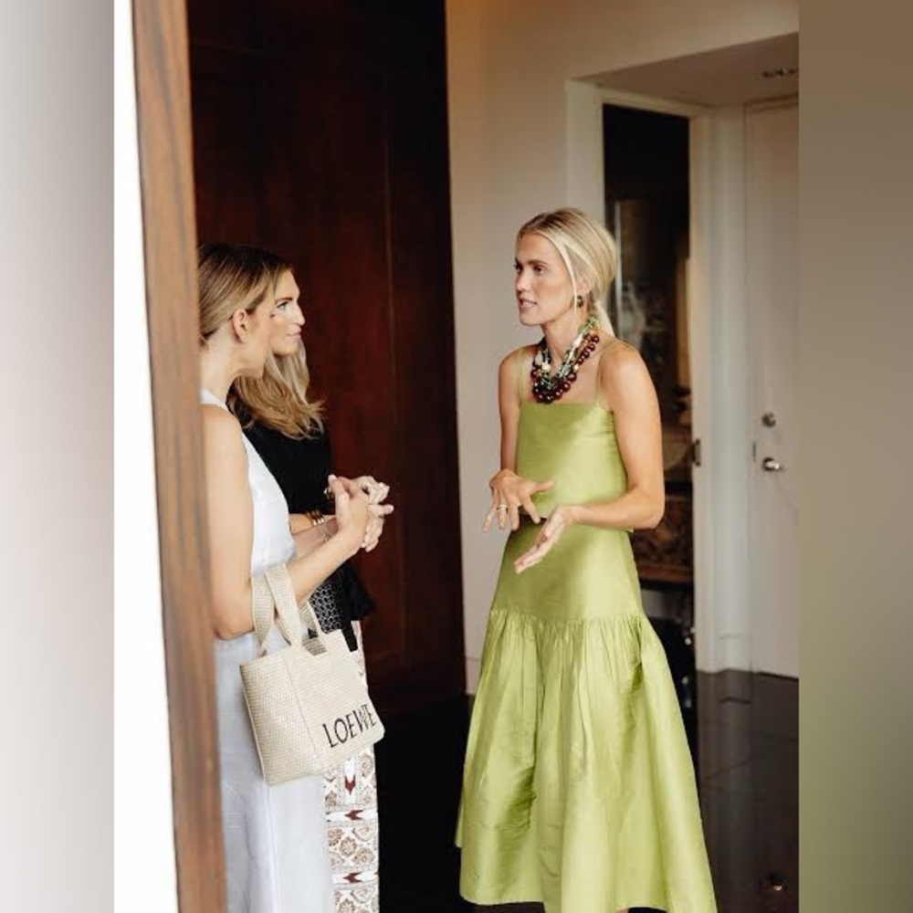ISO THIS JULIA AMORY GREEN SET IN SIZS SMALL!